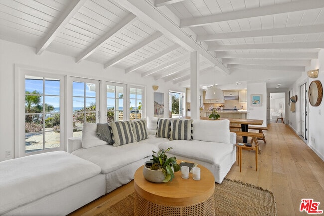 Photo - 30081 Harvester Rd