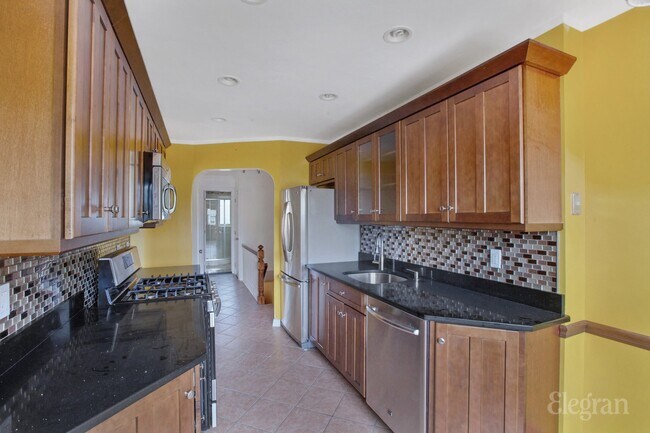 Photo - 2161 47th St Unit APT 2