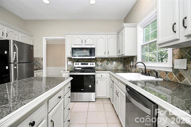 Photo - 8609 Walsham Dr