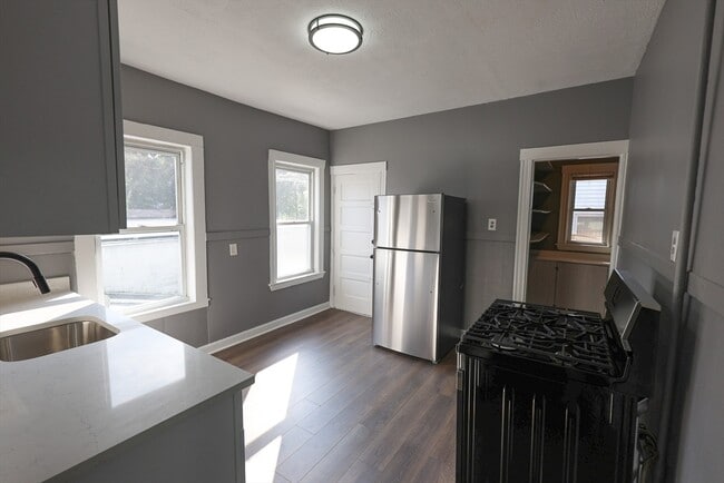 Photo - 181 Norfolk St Unidad 2