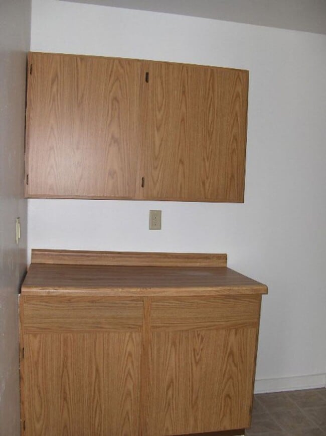 Photo - 713 Elmore St