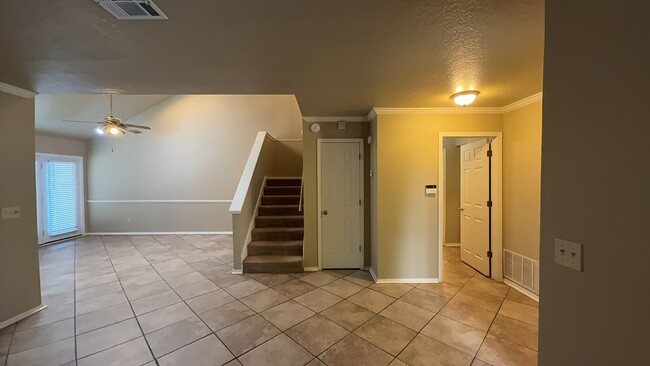 Photo - 2811 W 62nd St S