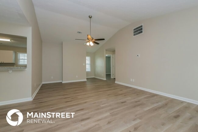 Photo - 210 Millstone Ct