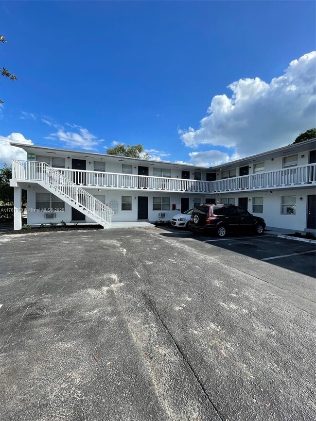 Building Photo - 1101 S K St Unit 16 Rental