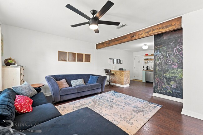 Photo - 4619 Jenkins Ave Unit B