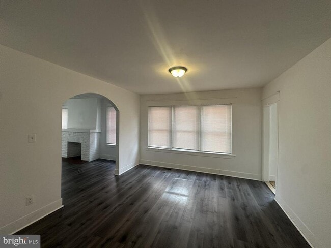 Photo - 1613 Edgmont Ave