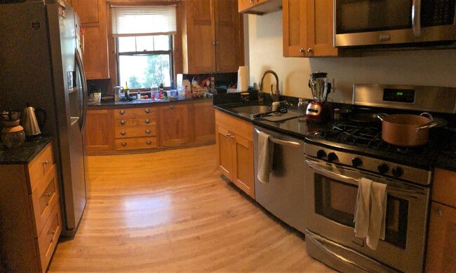 Photo - 3235 Dupont Avenue South Townhome