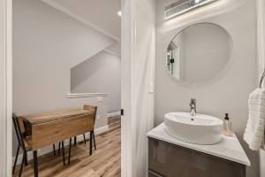 Photo - 4332 Falls Rd