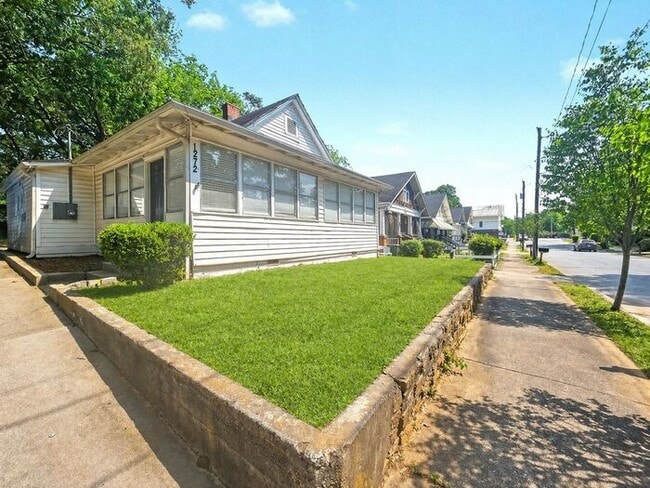 Building Photo - 1272 Allene Ave SW