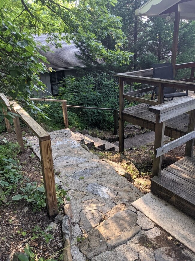 Photo - Montreat School Year Rental