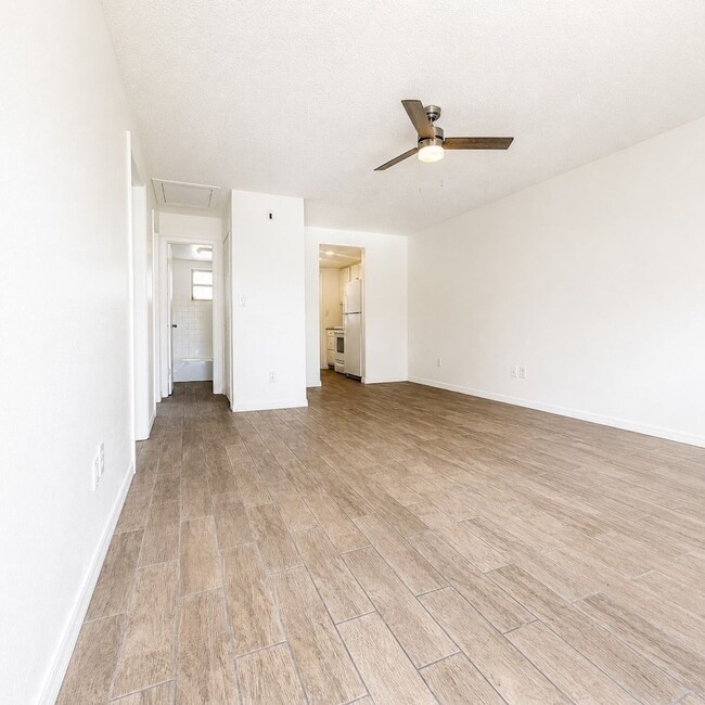 Photo - 721/723 Burdick Ave Unidad 723