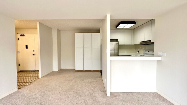 Photo - SPACIOUS 2 BED/2 BATH/1 PRKG & WASHER/DRYE... Unidad 602