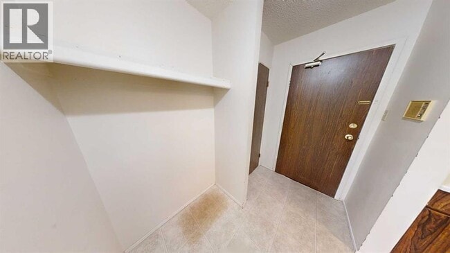 Photo - 9656 Hillcrest Dr