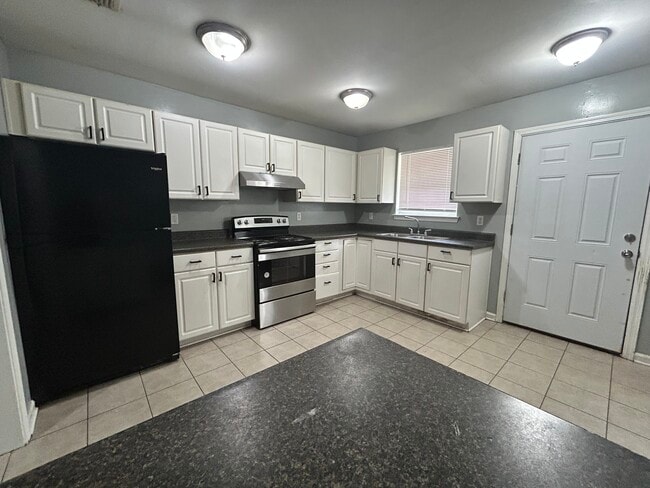 Photo - 124 30th 1/2