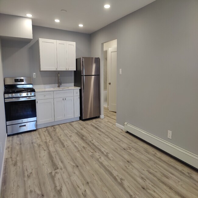 Building Photo - 24219 Braddock Ave Unit 1 Rental
