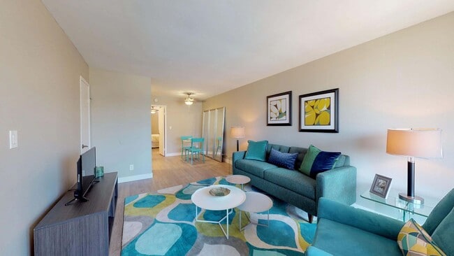 Photo - Fleetwood - Luxurious apartment home with ...