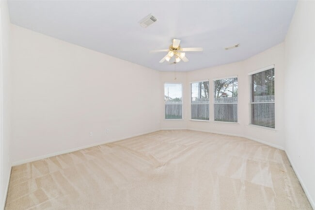 Photo - 2638 Long Leaf Dr