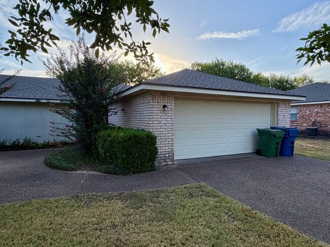 624 Barbara Jean Dr
