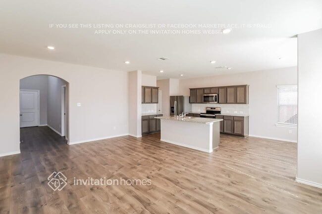 Photo - 800 Alton Dr