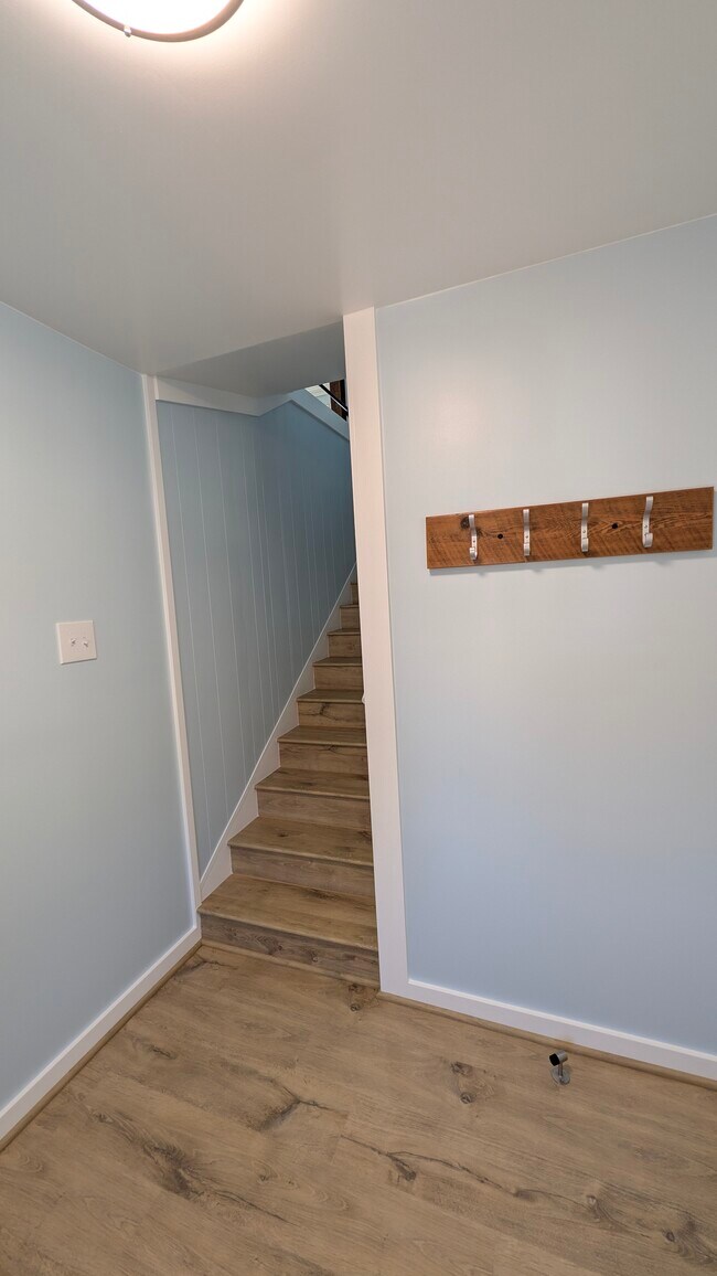 207 Crowe Ave Unit 207 A Crowe Avenue