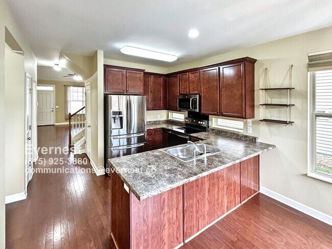 Photo - 559 Griffin Cir