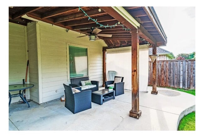 Photo - 8309 Green Ash Dr