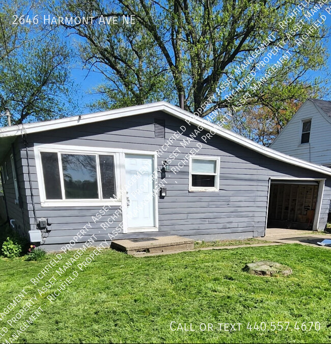 Photo - 2646 Harmont Ave NE House