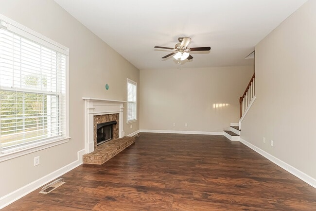 2648 Hansford Dr