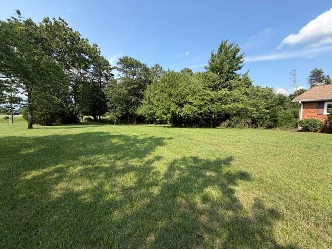 Photo - NEW RENTAL LISTING - TAYLORSVILLE