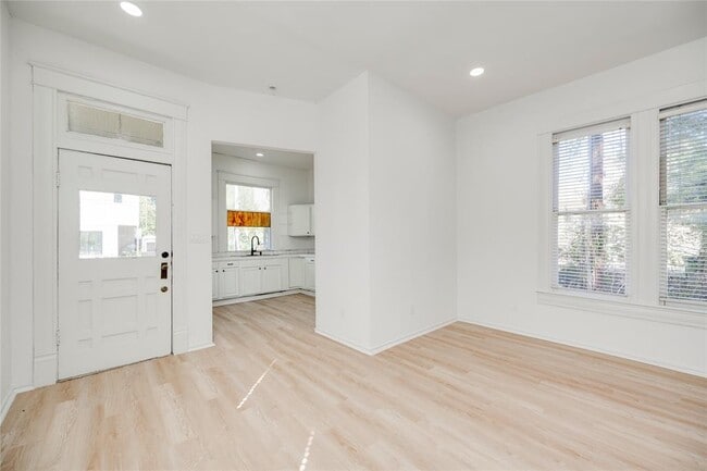 Photo - 81 San Marcos St