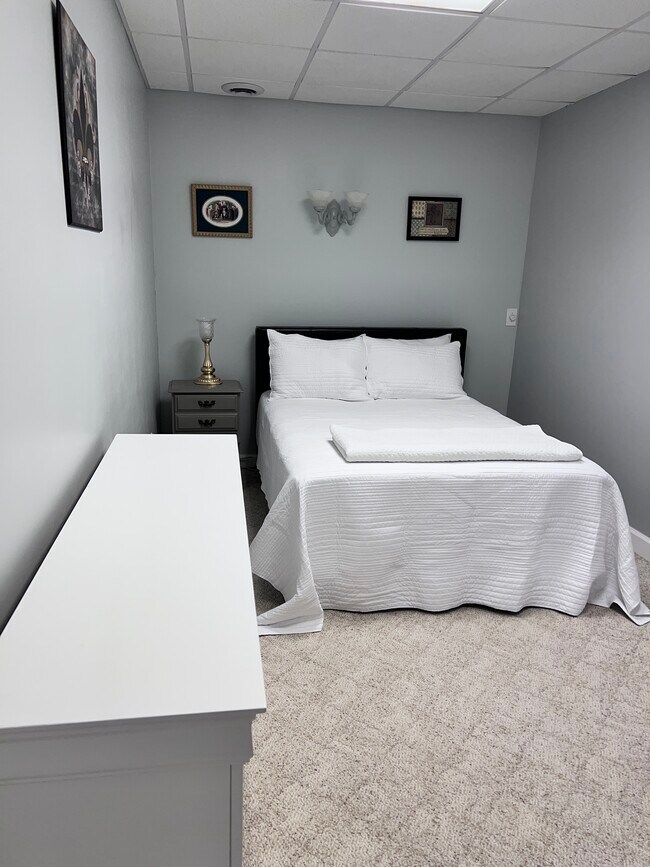 Photo - 274 De Lee Dr Unidad Apartment Rent No Pets