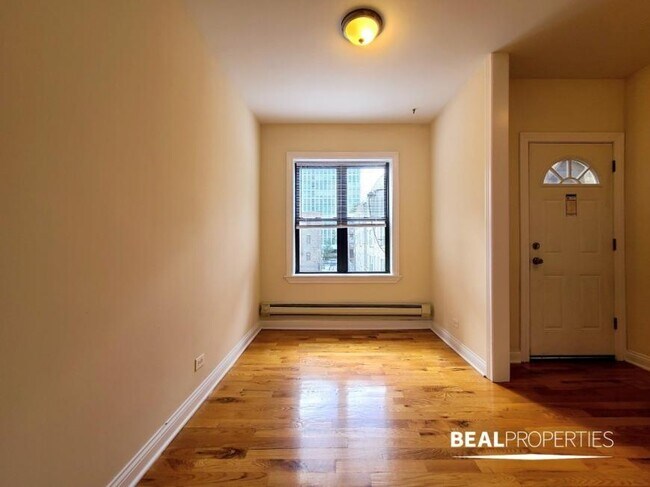Photo - 1 bedroom in CHICAGO IL 60613 Unit E3