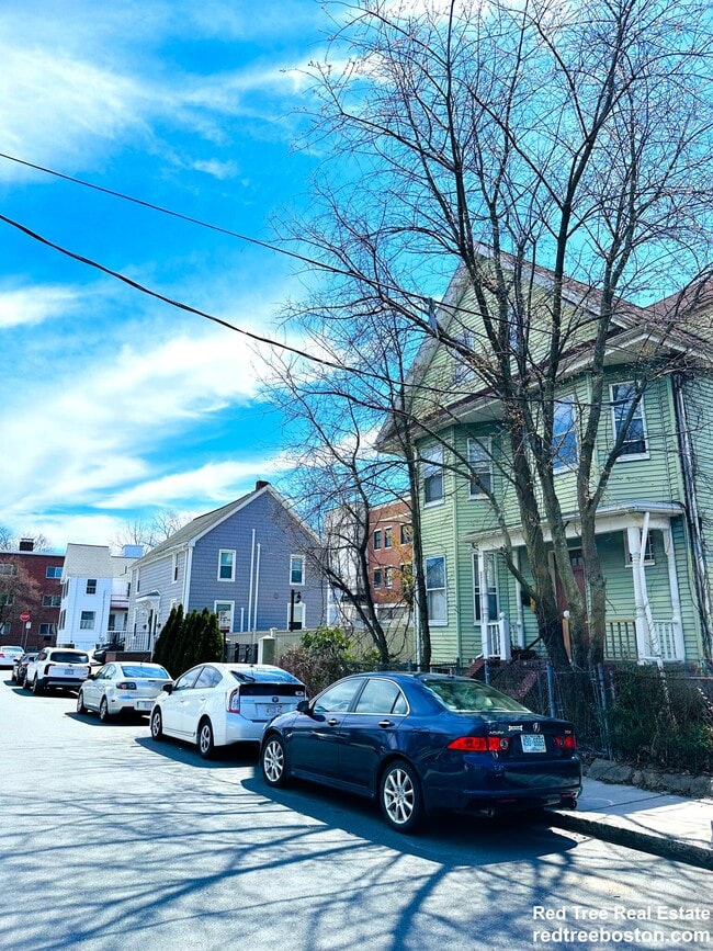 Photo - 12 Bennett St Unit 3