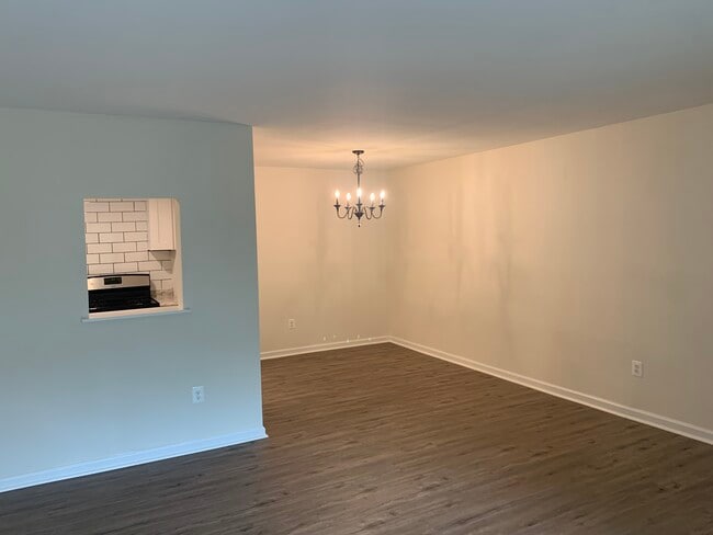 Building Photo - 156 Drummers Ln Unit 156 Drummer’s Lane