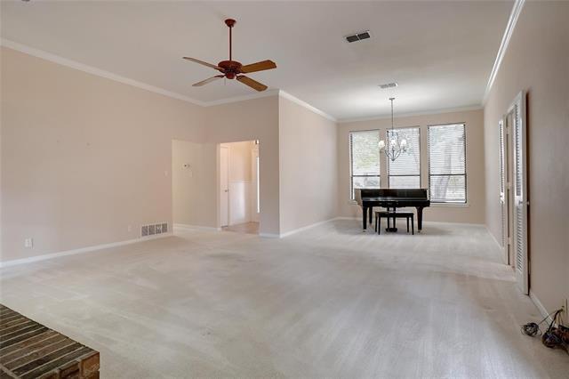 Photo - 1404 Cambridge Ln