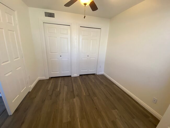 Photo - 2301 E University Dr