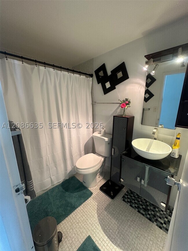 Photo - 905 Brickell Bay Dr Unit 1029