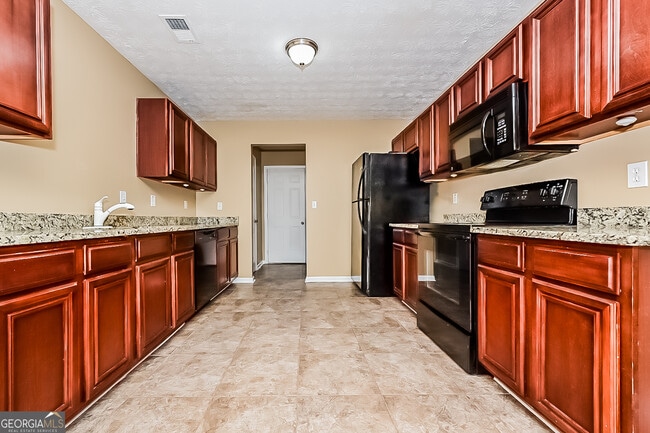 Photo - 257 Long Dr
