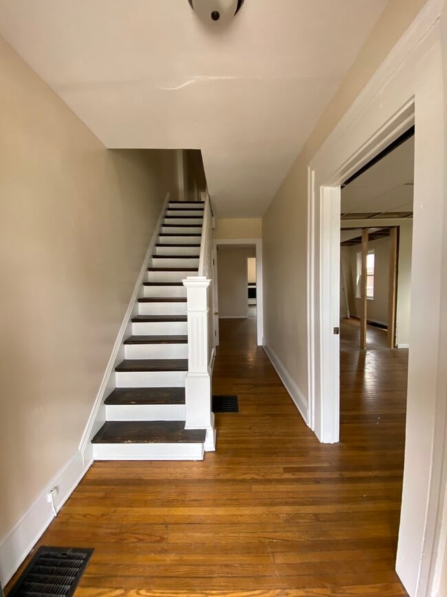 328 Susquehanna St Unit 1
