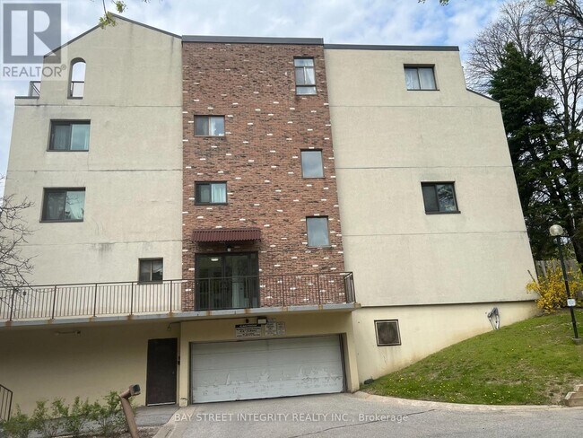 Photo - 3740 Don Mills Rd.