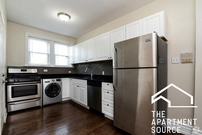 Building Photo - 3820 N Greenview Ave Unit 1E Rental