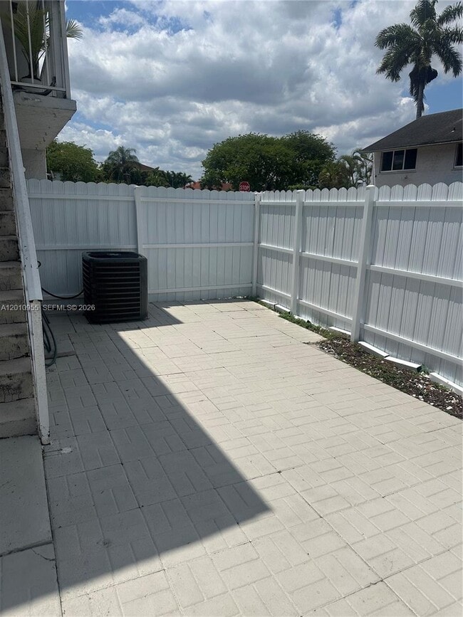 Photo - 8460 SW 156th Pl Unit 725