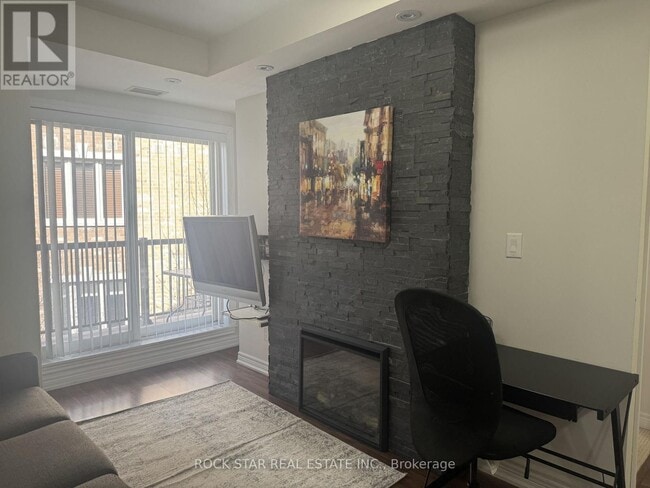 Photo - 73 Washington Ave Unité 305