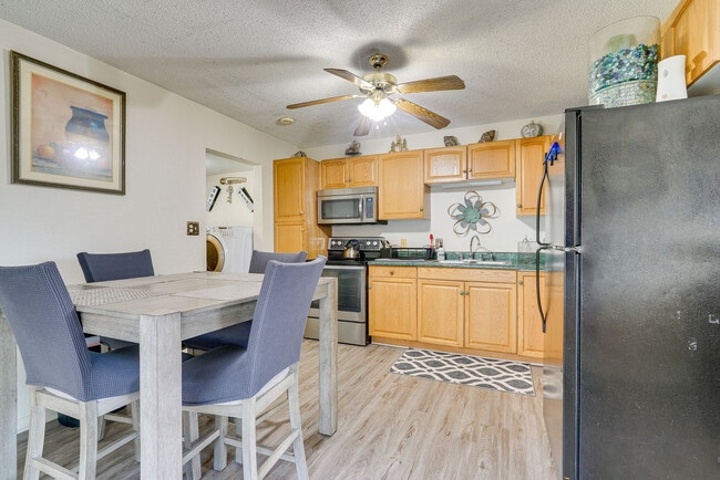 1111 E Grant St Unit SI ID1546410P