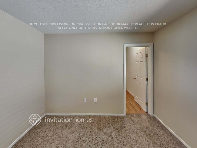 Photo - 10928 Salernes St