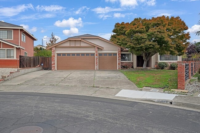 Photo - 100 Lippizan Dr House