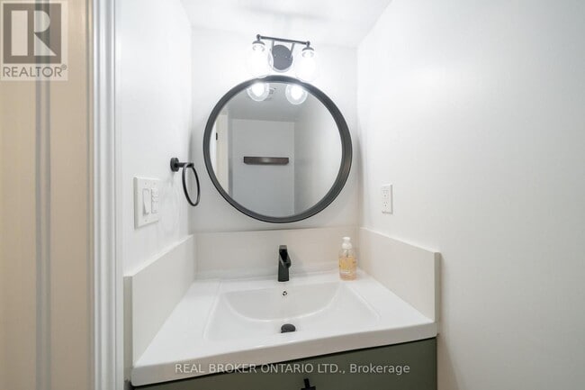 Photo - 22 Yucatan Rd