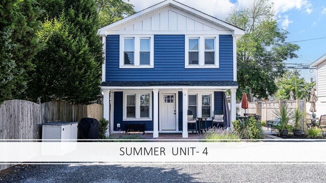 Photo - 205 10th Ave