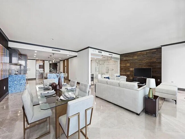 Photo - 650 NE 32nd St Apartment Unit Paraiso Bay  #3003