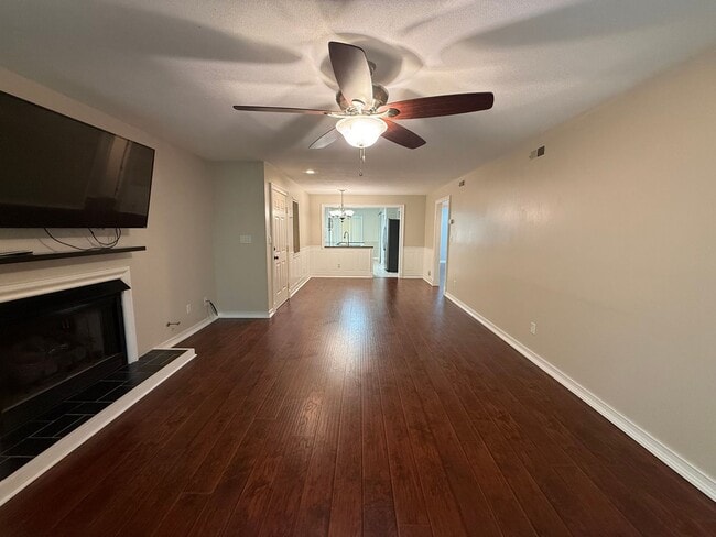 Photo - 1314 Twin Springs Ct